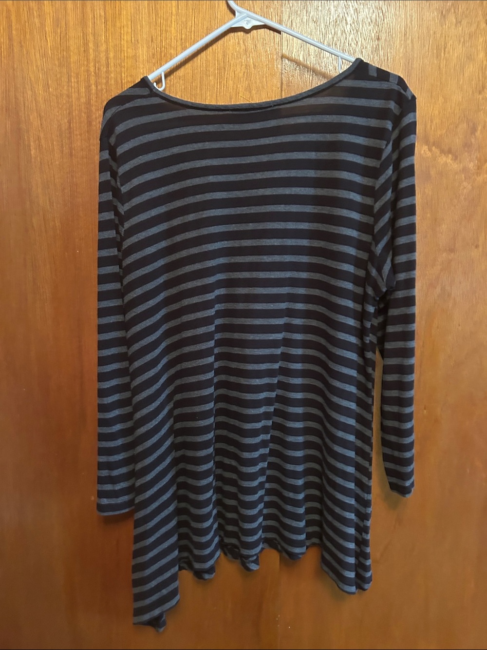 Jones New York Black & Gray Striped V-Neck Tunic - Picture 3 of 5